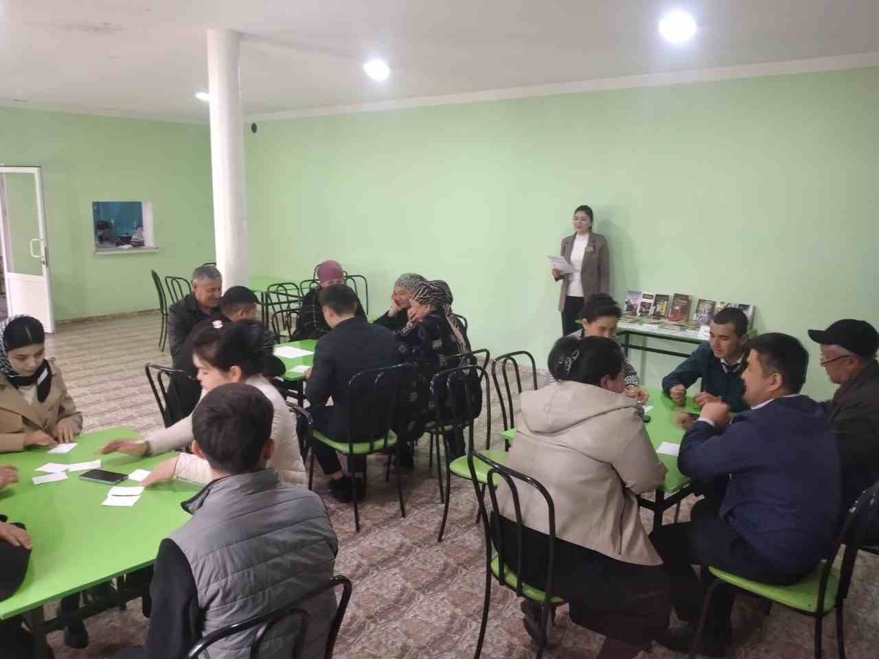 V Respublika kitobxonlik haftaligining 2-kunida rejalashtirilgan "Kitobxon mahalla" tanlovi  Do'stlik tumanining eng ilg'or mahallalaridan biri bo'lgan Qahramon MFY tashkil qilindi.