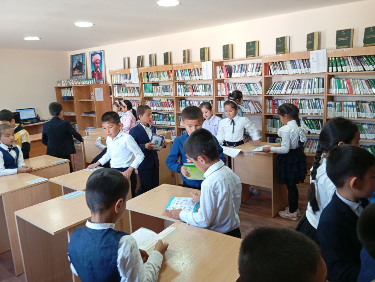 " Ertaklar  yaxshilikka yetaklar  " nomli kutubxona bo'ylab sayohat tashkil etildi.