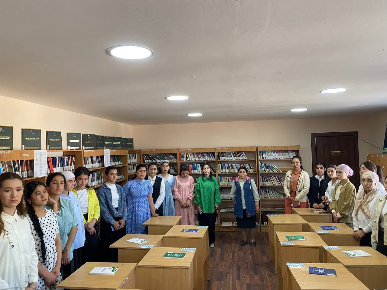 "Inson huquqlari oliy qadriyat" nomli davra suhbati tashkil etildi.