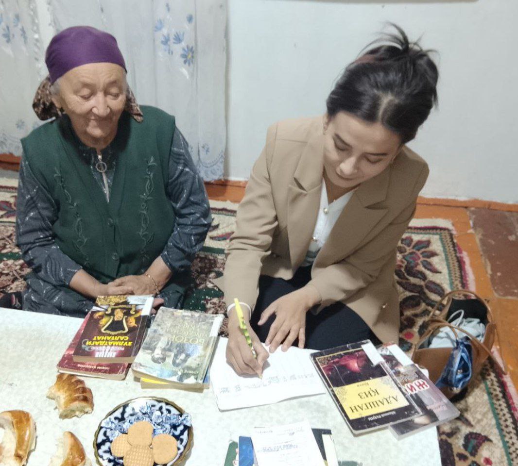 "Mehr kutubxonasi" loyihasi doirasida yana bir kitobxonimizga xizmat ko`rsatildi