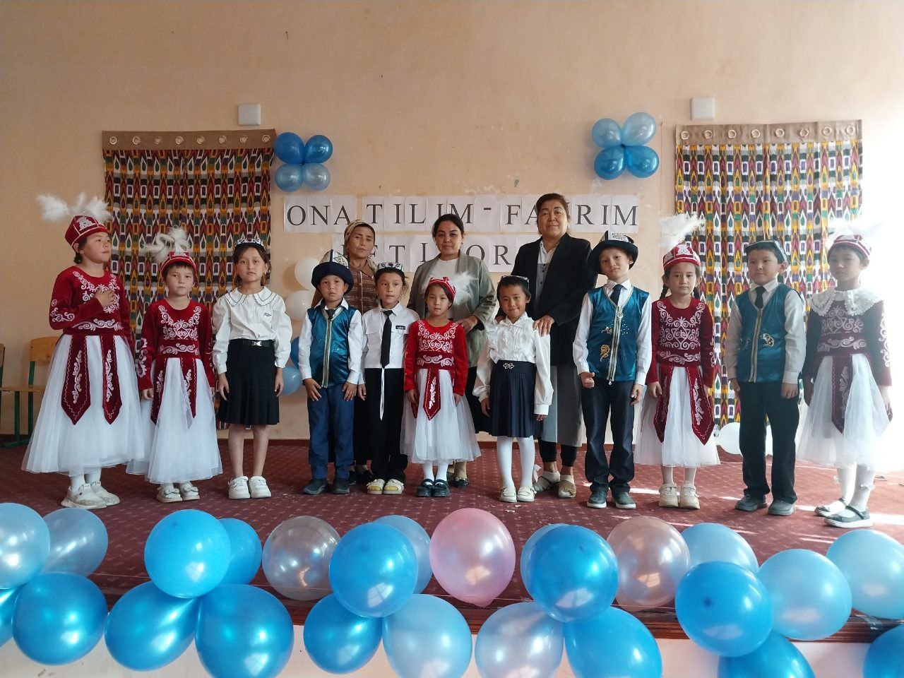 "Ona tilim faxrim mening" nomli  badiiy musiqiy kecha tashkil qilindi.