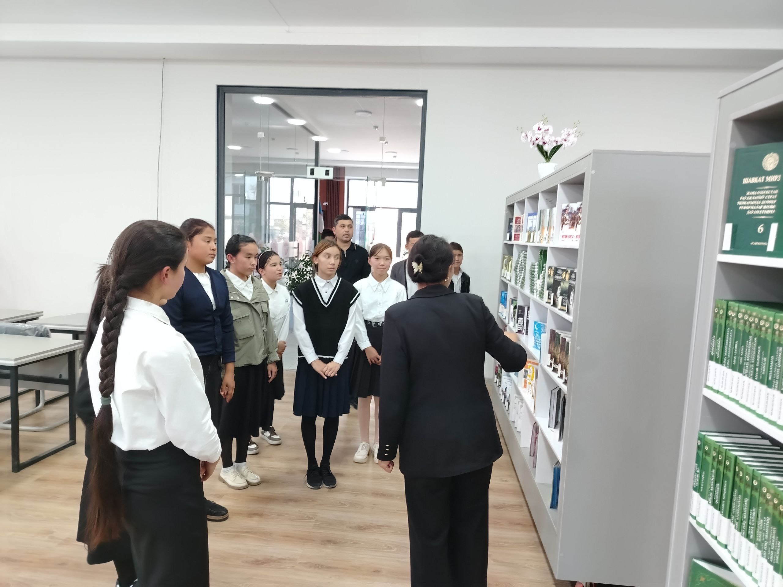 "Kutubxona men sevgan maskan" deb nomlangan sayohat tashkil qilindi.