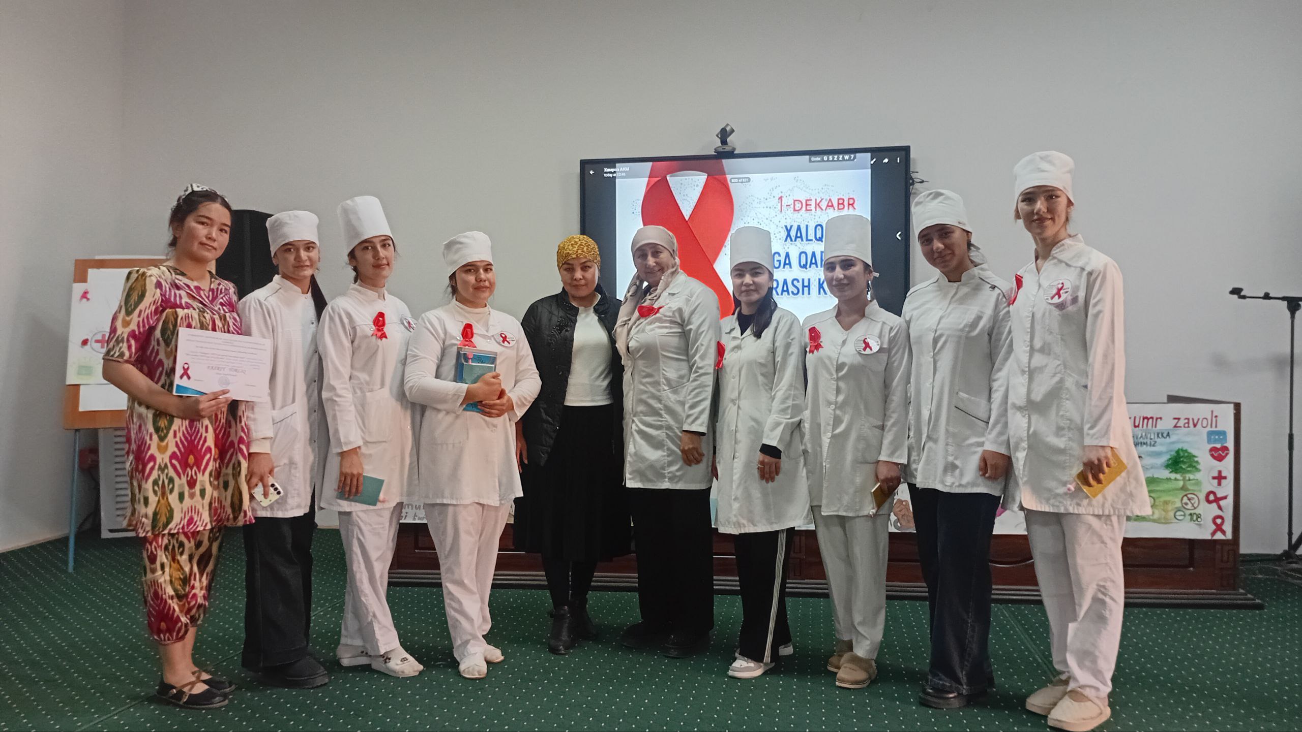 "Ma'rifat va kitobxonlik OITS ga qarshi kurashishning kuchli quroli " nomli badiiy musiqiy tanlov tashkil etildi.