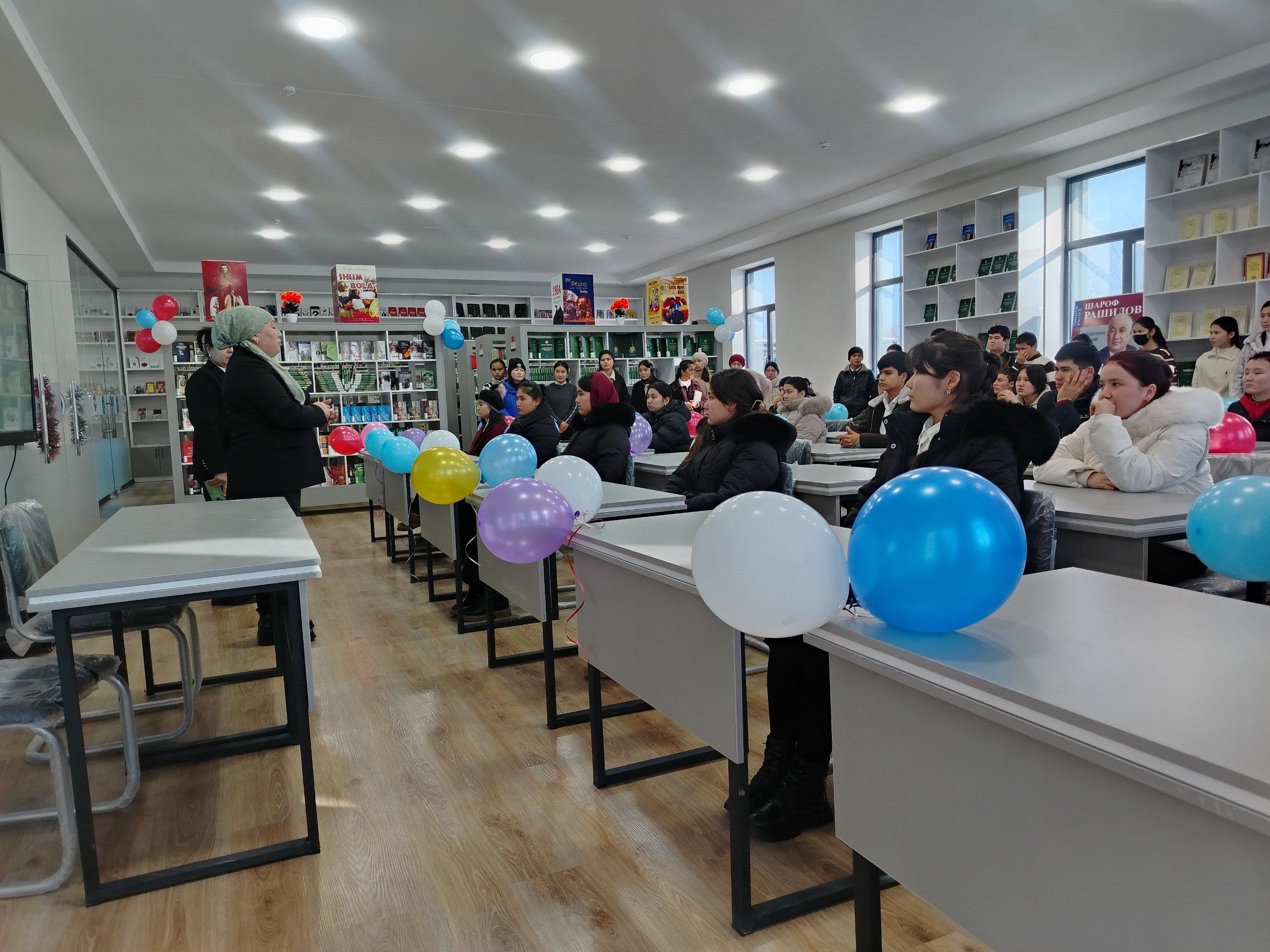 "Kutubxona mo'jizalar maskani " nomli sayohat tashkil qilindi.