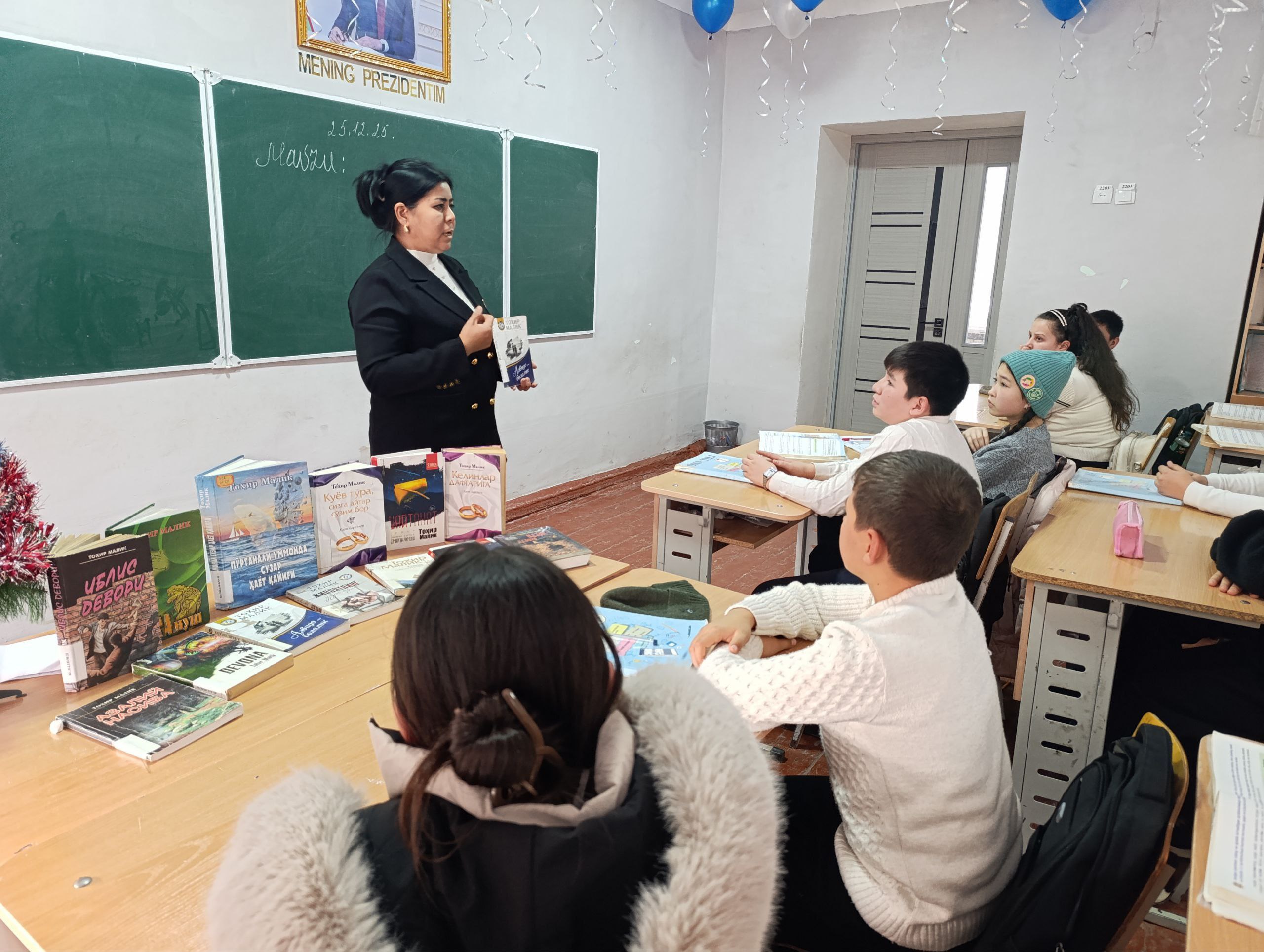 ʼʼAsarlarda adolat va haqiqat gʻoyasiʼʼ nomli davra suhbati tashkil etildi.