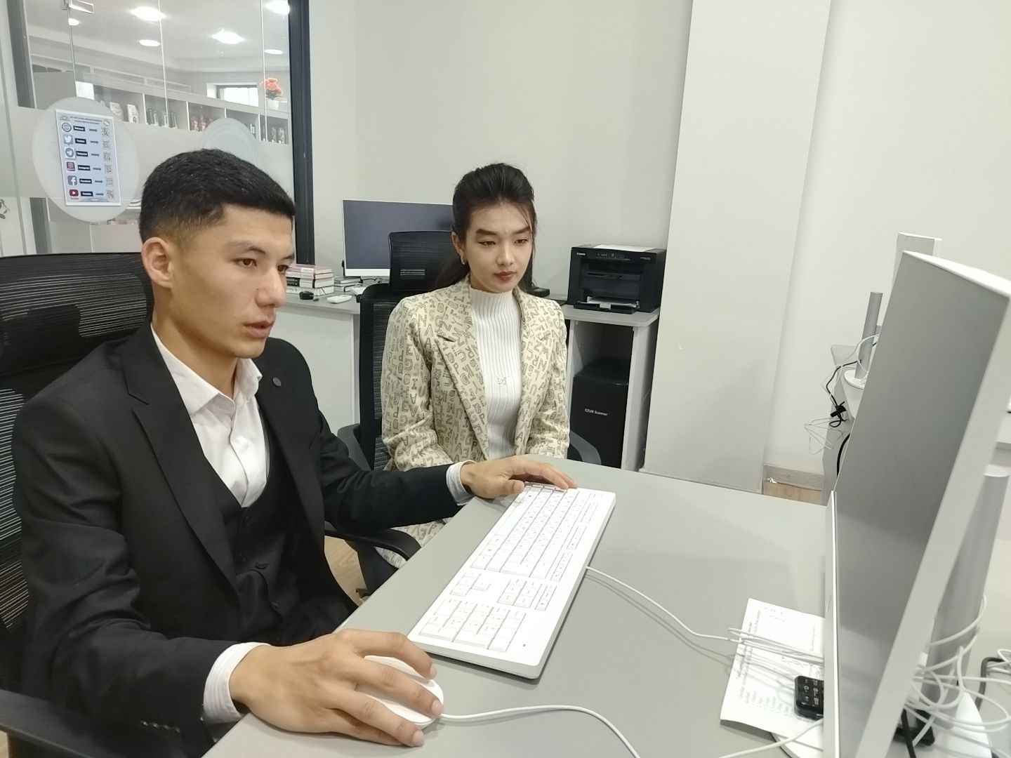 O‘zbekiston Respublikasida aholi va qishloq xo‘jaligini ro‘yxatga olishning onlayn bosqichi rasman boshlandi.