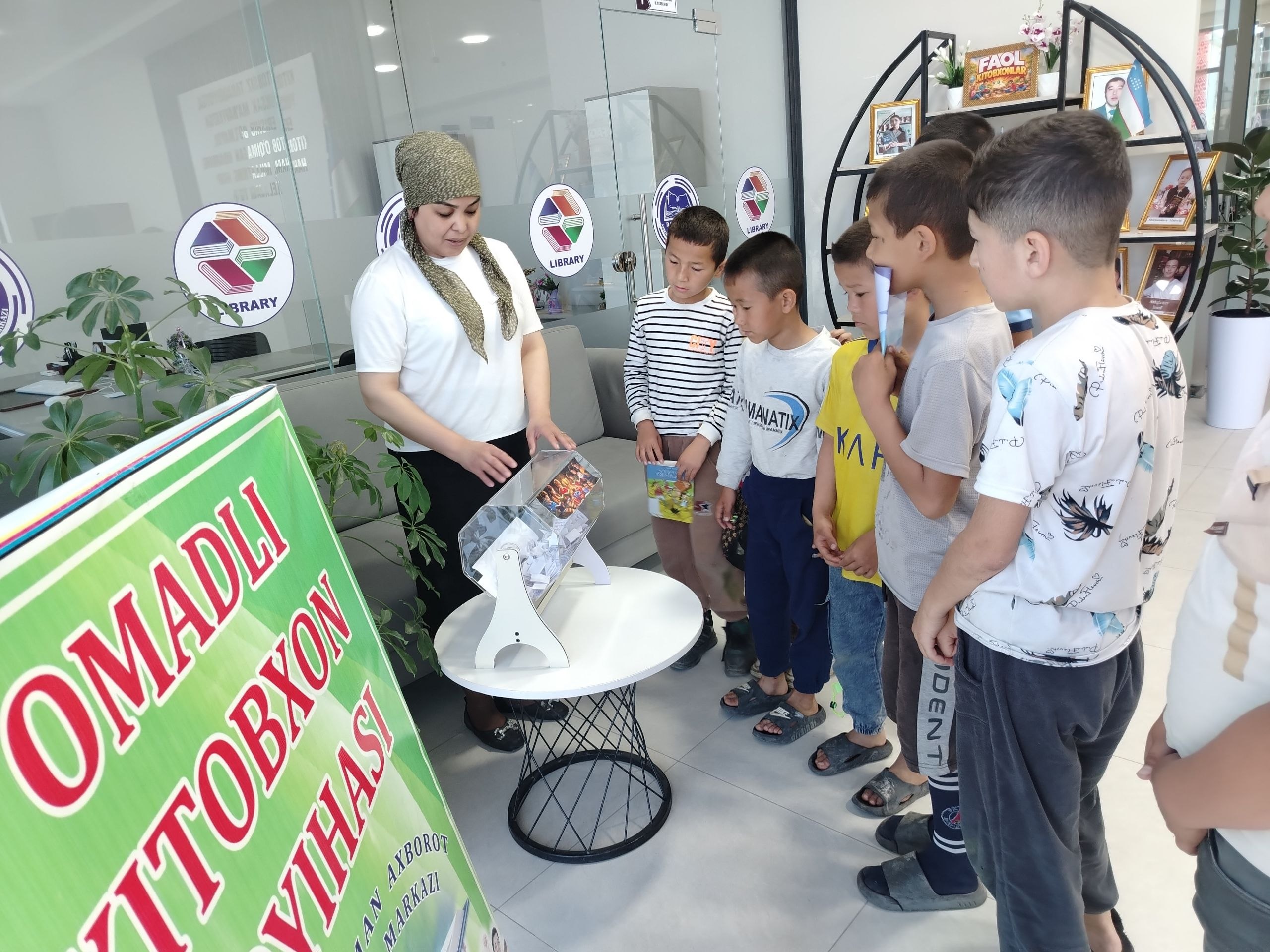 “Kitoblar – bilim kaliti” nomli sayohat tashkil etildi.