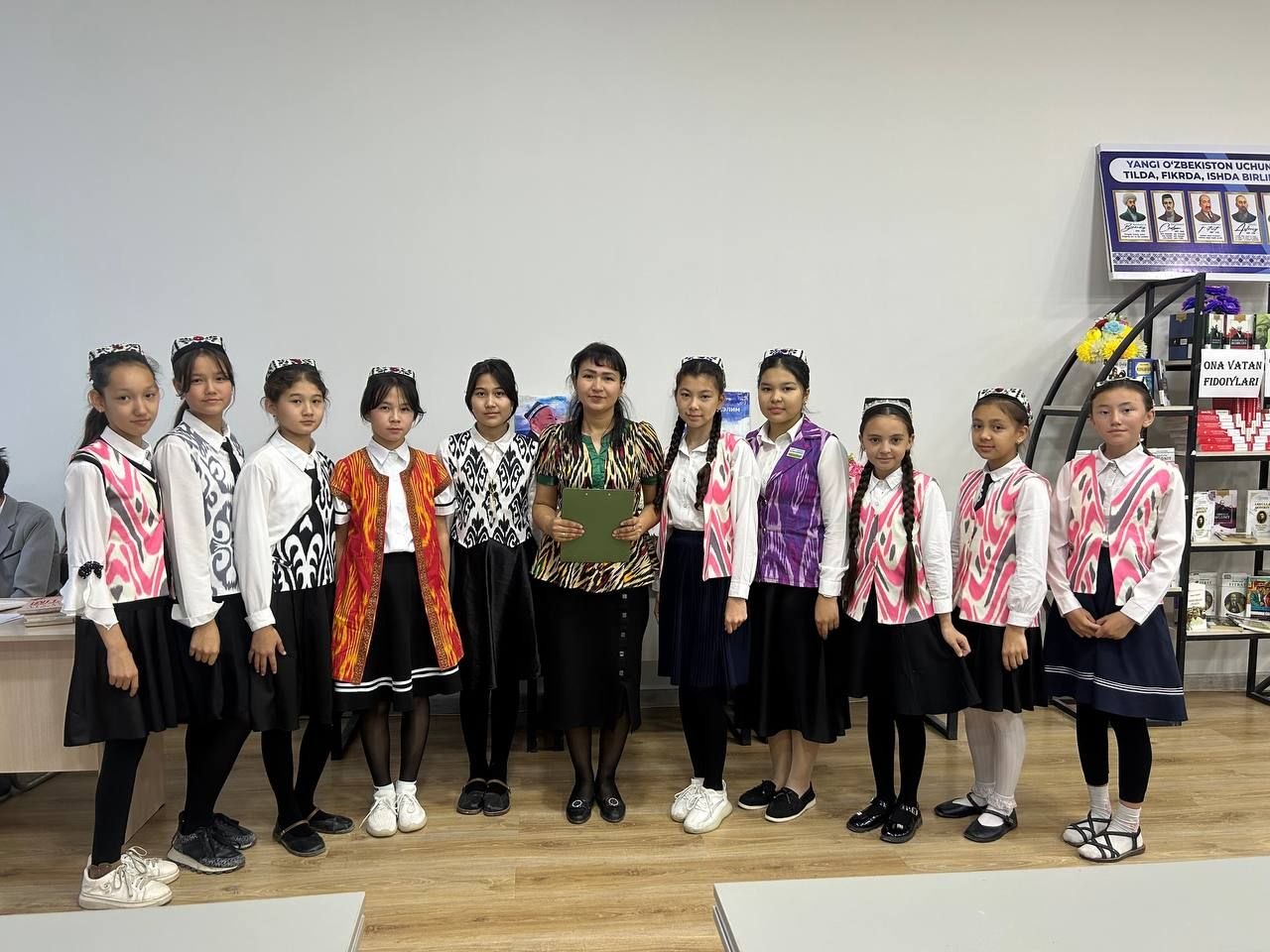 “O‘zbegimning ardoqli shoirlari” nomli she’riyat kechasi yuqori saviyada tashkil etildi.