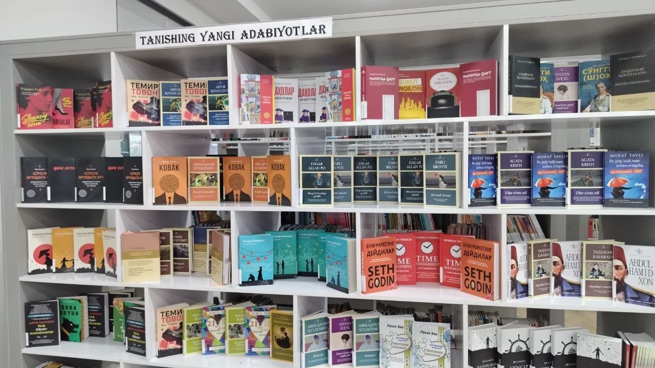 “Tanishing: yangi adabiyotlar” nomli yangi adabiyotlar ko‘rgazmasi tashkil etildi.