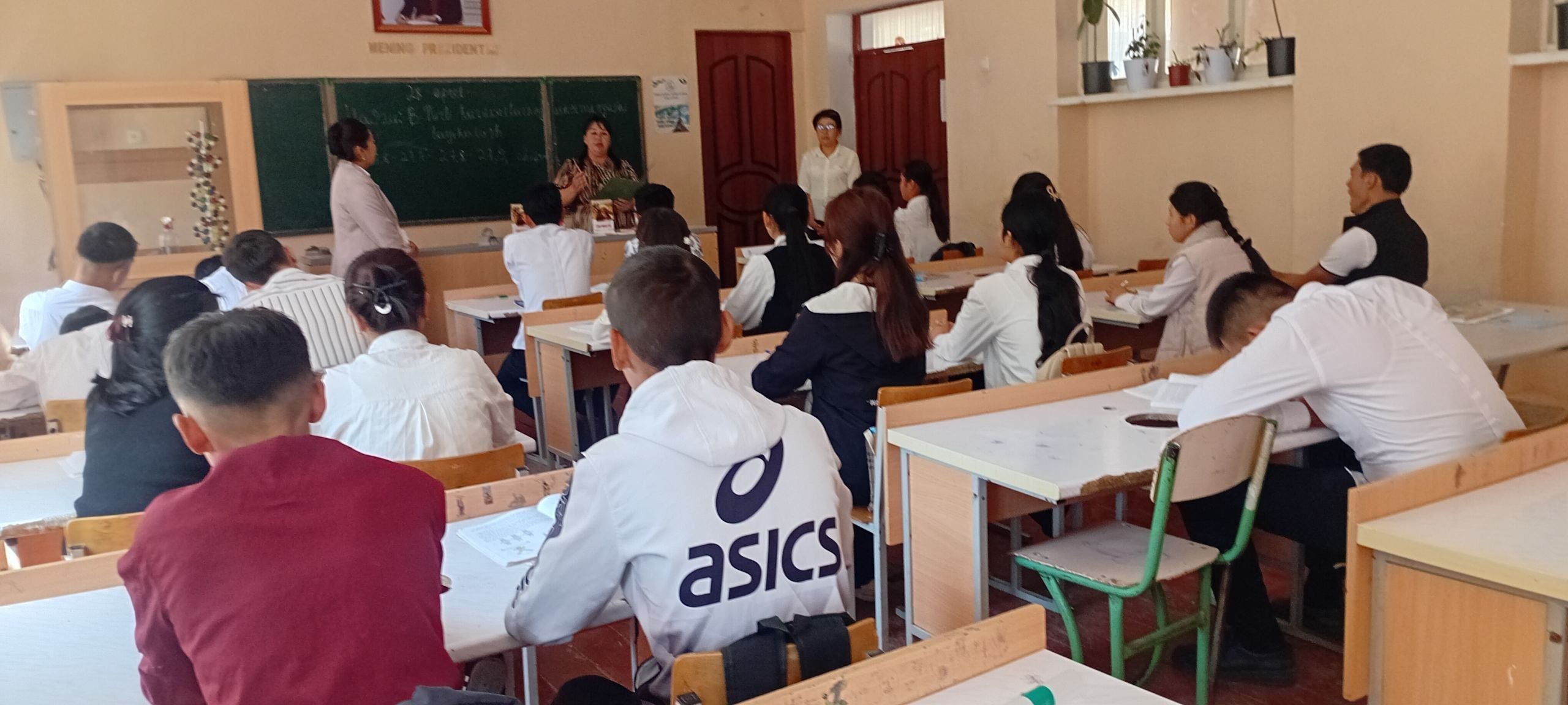 Sadriddin Ayniy hayoti va ijodiga bagʻishlangan davra suhbati boʻlib oʻtdi.